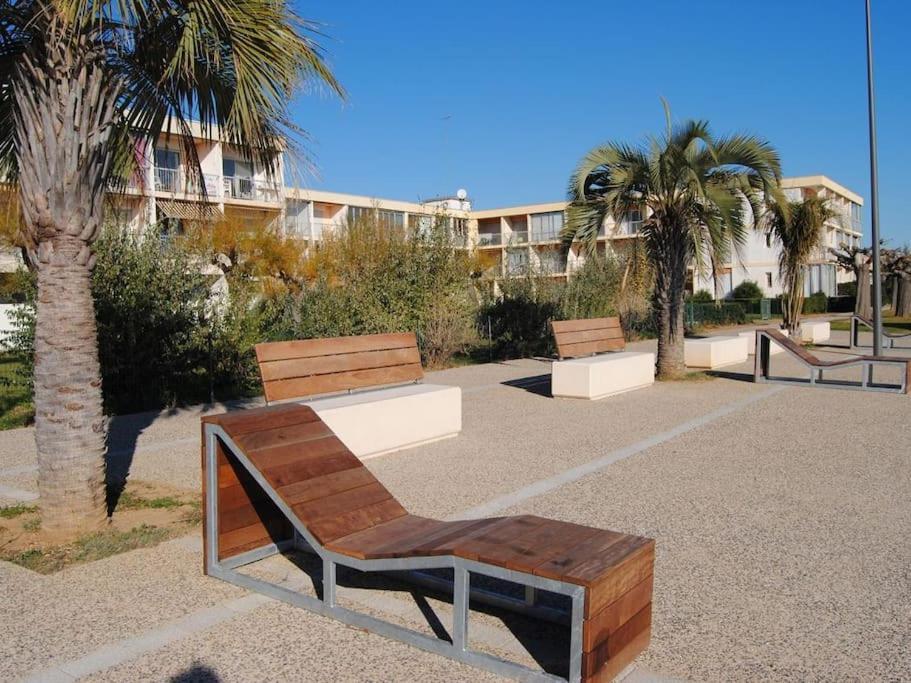 Grande Villa Neuve Avec Piscine Pres Mer Et Sete Balaruc-les-Bains Exterior photo