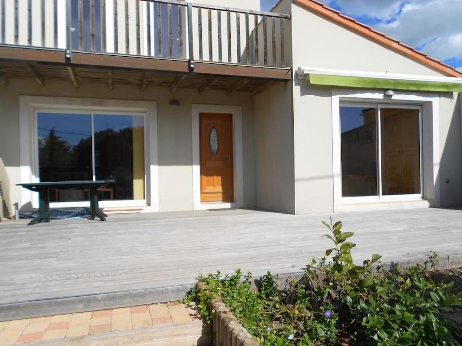 Grande Villa Neuve Avec Piscine Pres Mer Et Sete Balaruc-les-Bains Exterior photo